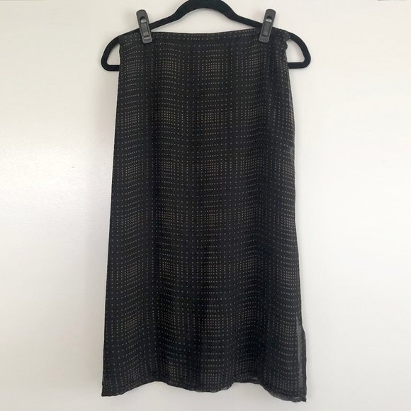 Banana Republic Silk Skirt - Picture 1 of 3